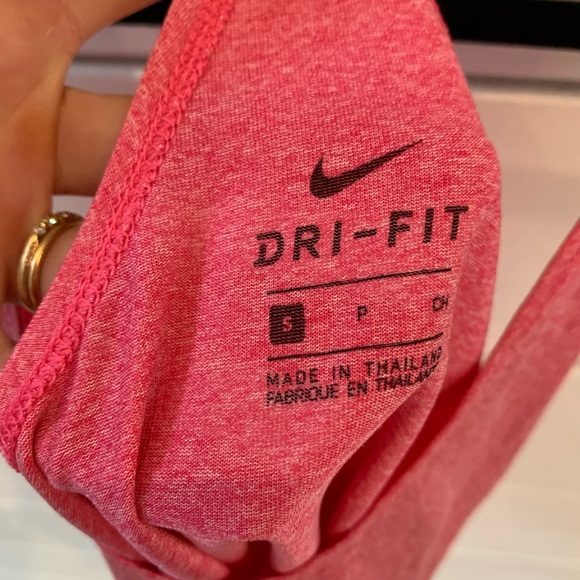 Nike Dri-Fit top - Picture 2 of 3